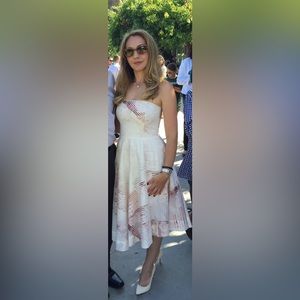 White House Black Market